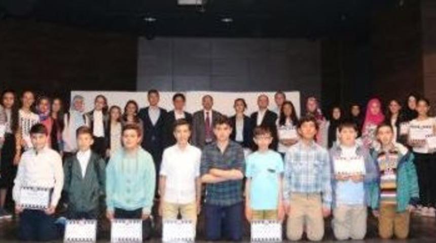 Gediz&rsquo;de İngilizce Tiyatro Oyunu