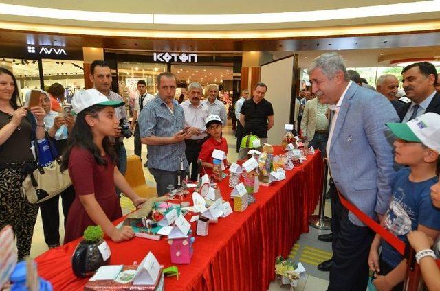 Minik Mucitlerin Atık Malzemelerden Elde Ettiği Projeler Büyük İlgi Gördü