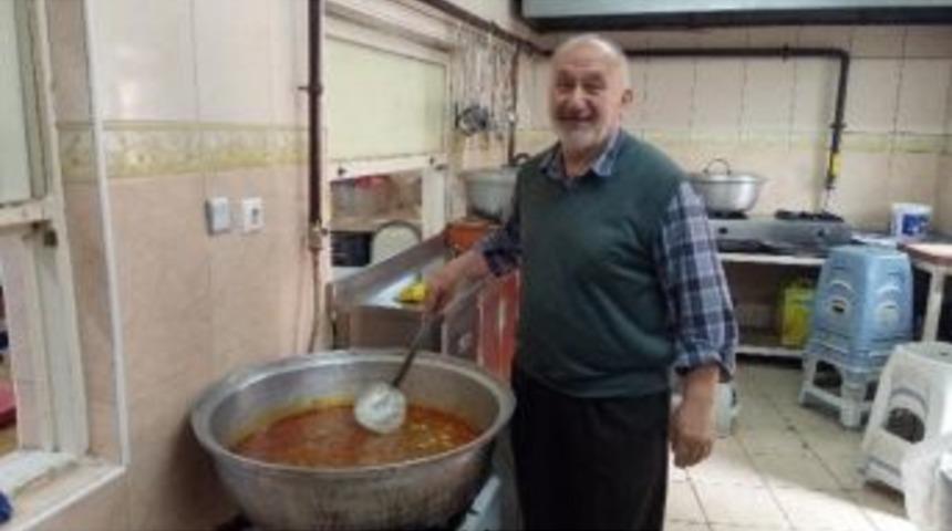 Askıda Geleneğini Ramazan&rsquo;da Da Yaşatıyor