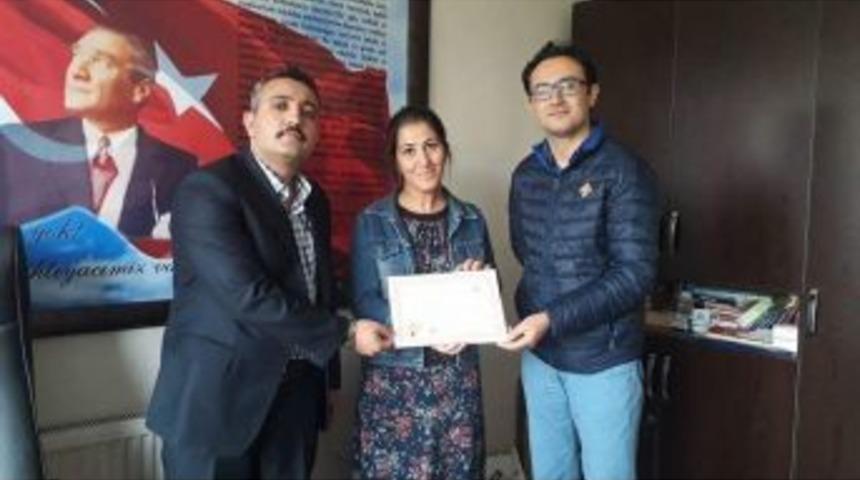 Altıntaş&rsquo;ta 3 Okula, "beslenme Dostu Okul" &Ouml;d&uuml;l&uuml;