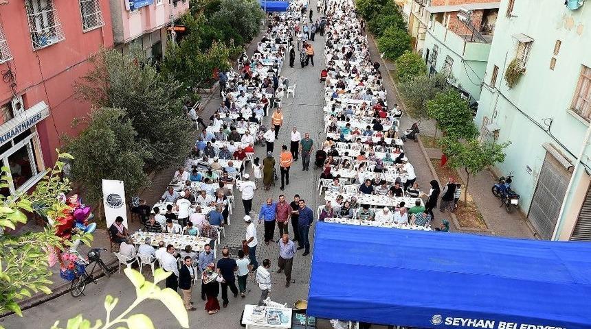 Tellidere&rsquo;de 2 Bin Kişilik İftar Sofrası