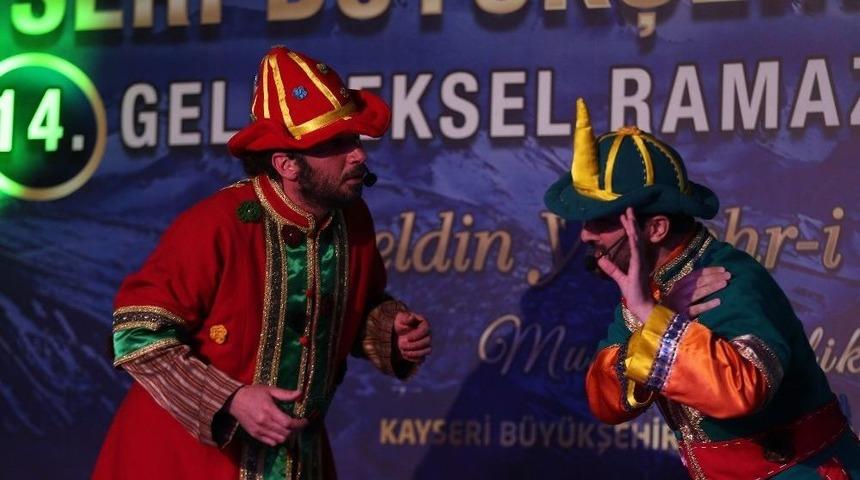 Ramazan&rsquo;a Renk Katan Tır