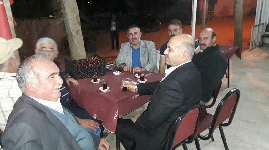 Ak Parti Mensupları Her Akşam Farklı Bir K&ouml;yde İftar Yapıyor