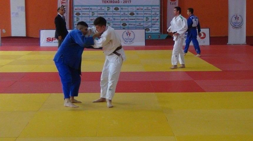 Tekirdağ&rsquo;da &Uuml;mitler Balkan Judo Şampiyonası Heyecanı
