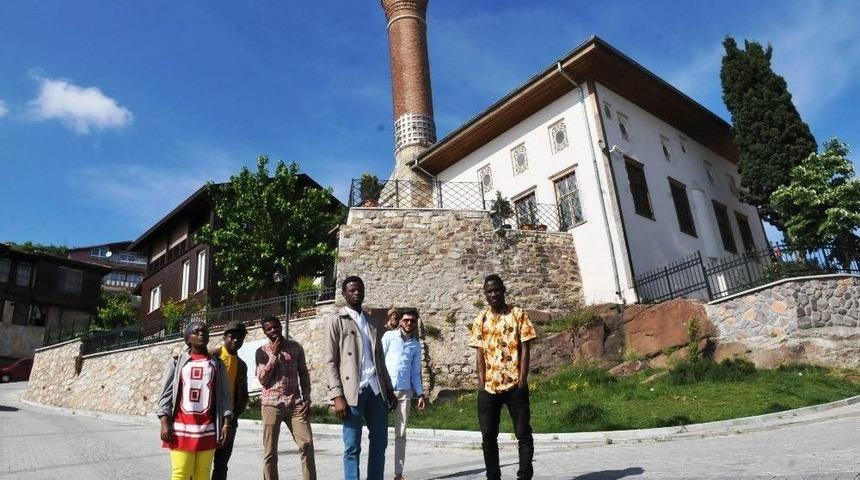 Yabancı &Ouml;ğrenciler İzmit&rsquo;e Hayran Kaldı