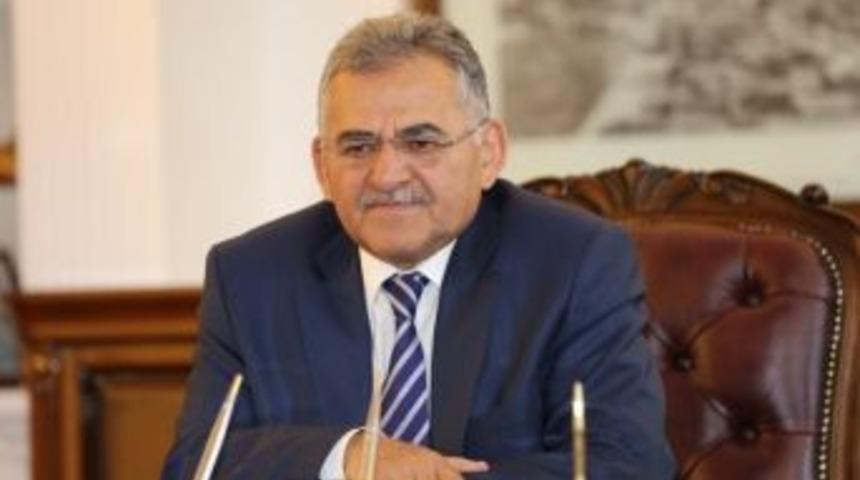 Melikgazi Belediyesi&rsquo;nde İkramiye Sevinci