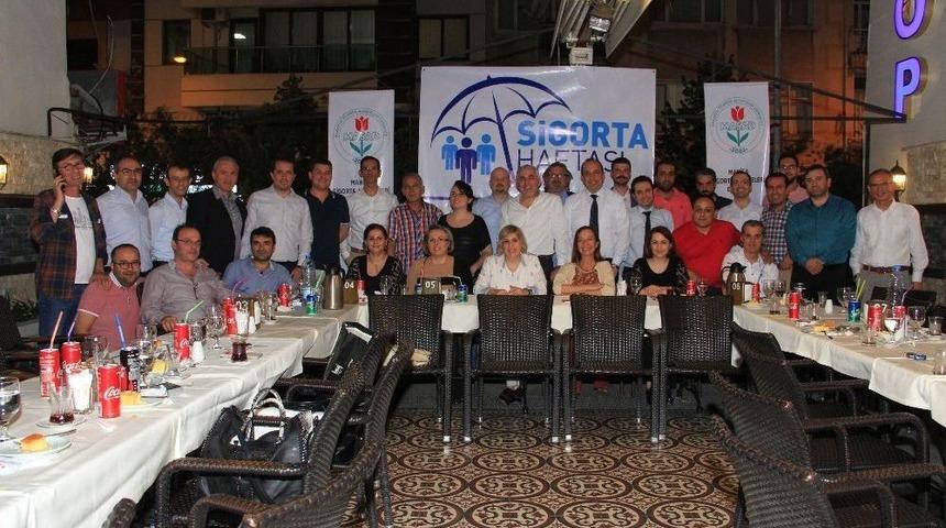 Sigorta Acenteleri İftarda Buluştu