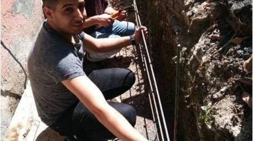 &Uuml;niversite &Ouml;ğrencileriillkokulu Boyadı