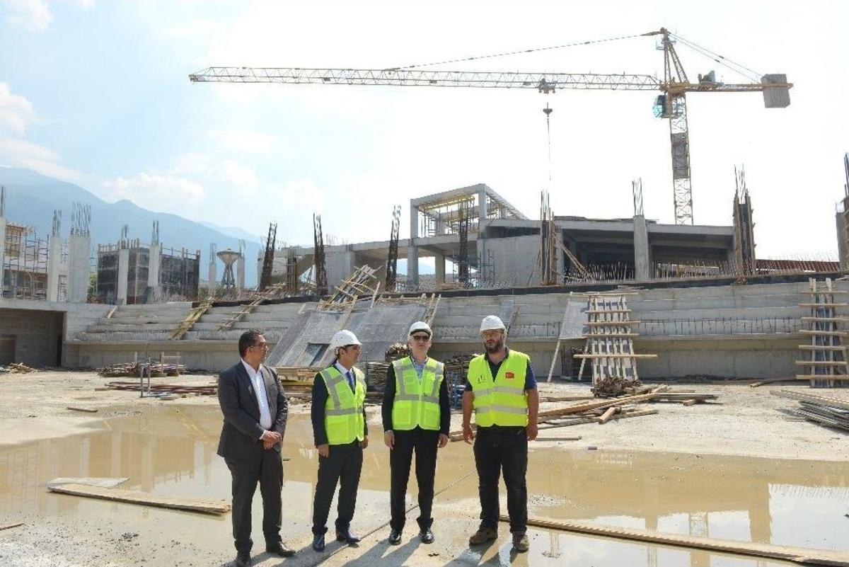 T&uuml;rkiye&rsquo;nin En B&uuml;y&uuml;k Spor Kompleksi Yıldırım&rsquo;da Y&uuml;kseliyor