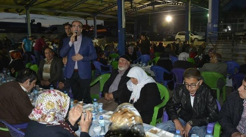 Sandıklı&rsquo;da Mahalle İftarları Yapılmaya Başlandı