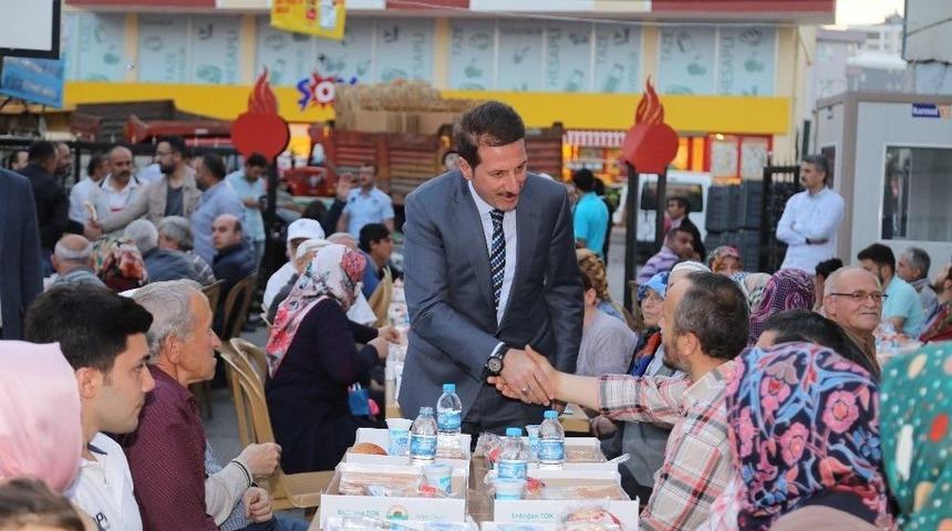 2 Bin 500 Kişi Aynı Sofrada Buluştu