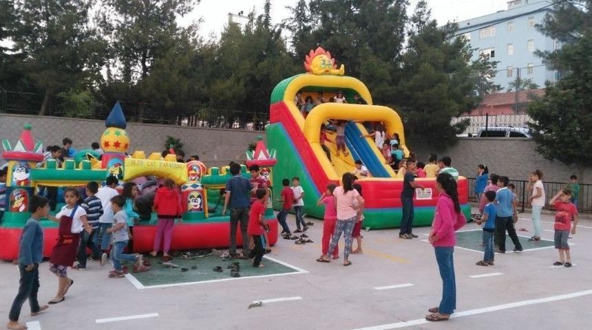 Derik&rsquo;te Ter&ouml;r Mağduru &Ccedil;ocuklara Devlet Şefkati