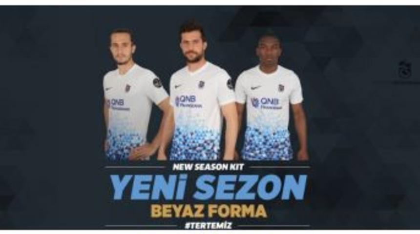 Trabzonspor Yeni Sezon Formaları G&ouml;r&uuml;c&uuml;ye &Ccedil;ıkıyor