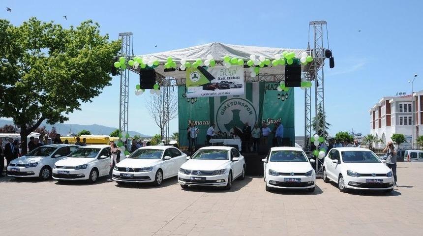 Giresunspor&rsquo;un 50. Yılına &Ouml;zel Yapılan &Ccedil;ekilişte 6 Adet L&uuml;ks Ara&ccedil; Sahiplerini Buldu