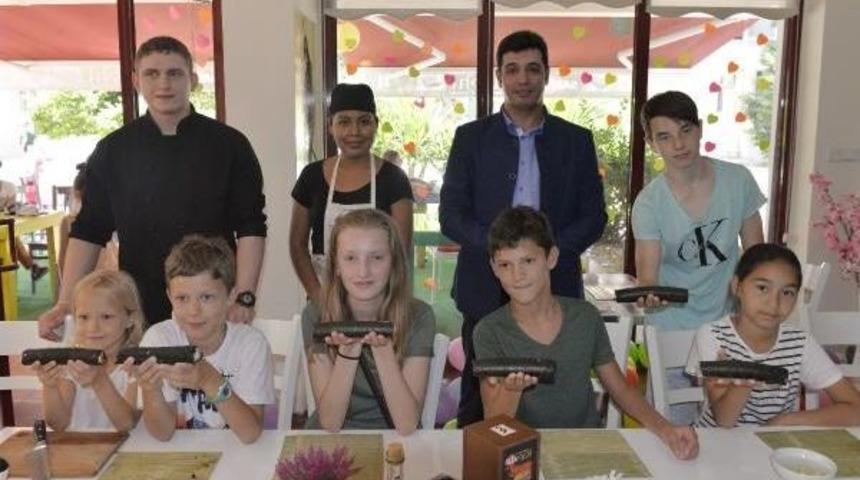 &Ccedil;ocuklara Sushi Yapma Eğitimi