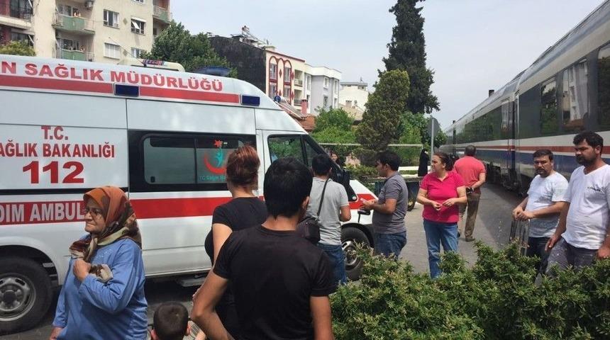 Treni Son Anda Fark Eden Kadın &Ouml;l&uuml;mden D&ouml;nd&uuml;