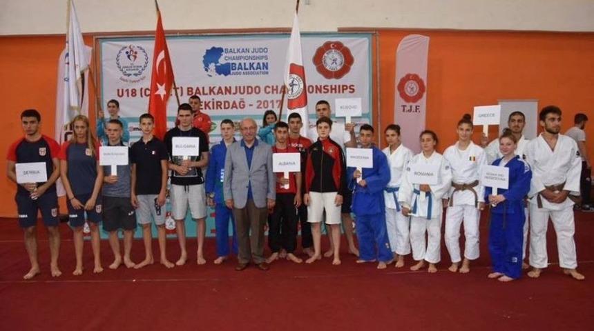 Başkan Albayrak, Balkan &Uuml;mitler Judo Şampiyonası&rsquo;na Katıldı