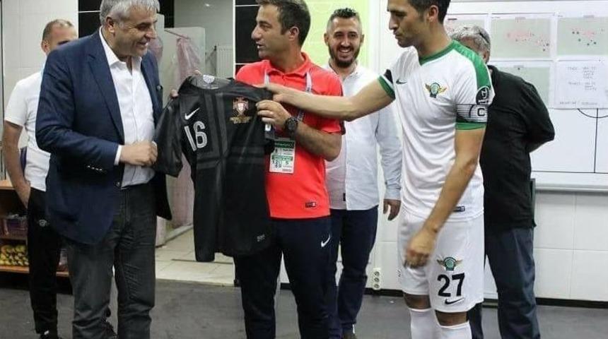 Custodio Castro Akhisar Belediyespor&rsquo;a Veda Etti