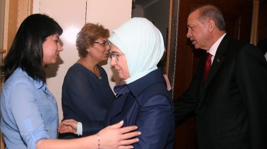 Cumhurbaşkanı Erdoğan, 15 Temmuz Şehidinin Evinde İftar Yaptı