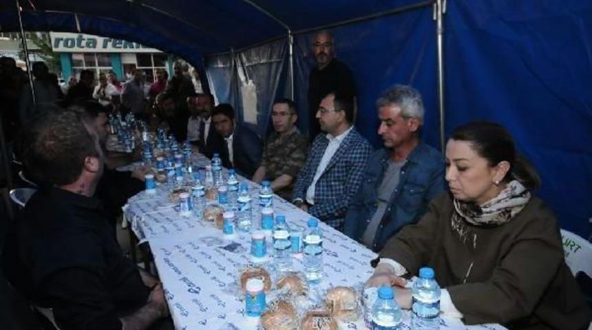 Şehit Yarbay Song&uuml;l Yakut I&ccedil;in Mevlit Okutuldu