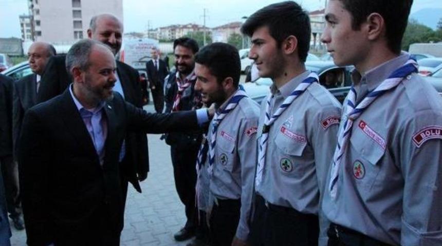 Bakan Kılı&ccedil;, Bolu'da Milli Takım Kamplarını Ziyaret Etti