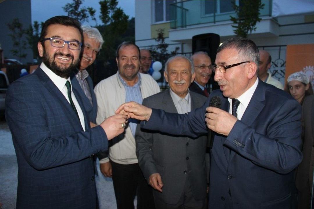 Huzurlu İnşaat, K&uuml;tahya&rsquo;da 106 Daireden Oluşan Huzurlu Kamp&uuml;s Residence Projesinde Anahtar Teslimini Yaptı