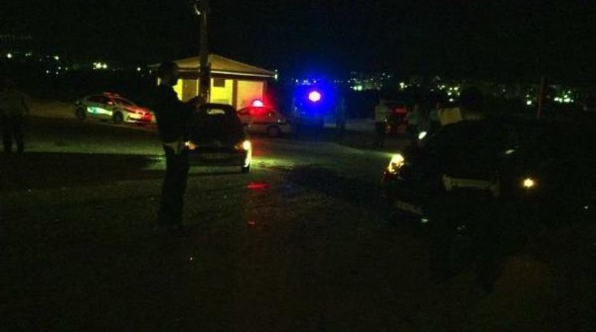 Kilis'te Otomobiller &Ccedil;arpıştı: 7 Yaralı