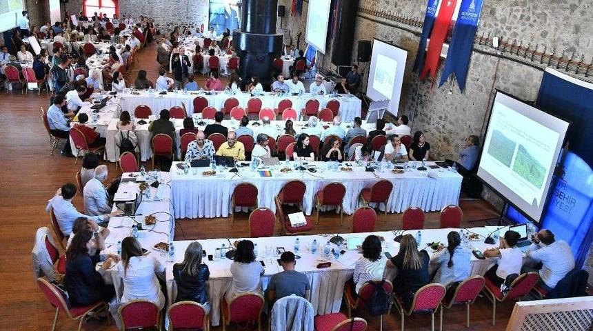 Geleceğin İzmir&rsquo;ine "yeşil Bakış"