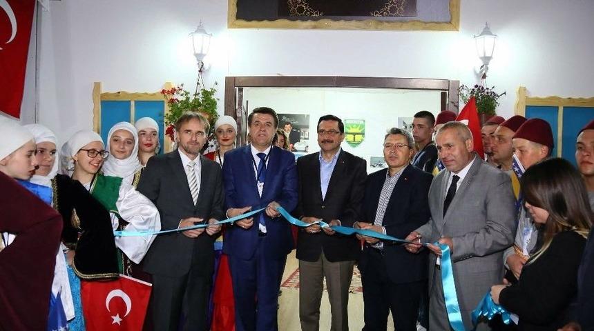 Ke&ccedil;i&ouml;ren Bosna Hersek&rsquo;i Misafir Etti