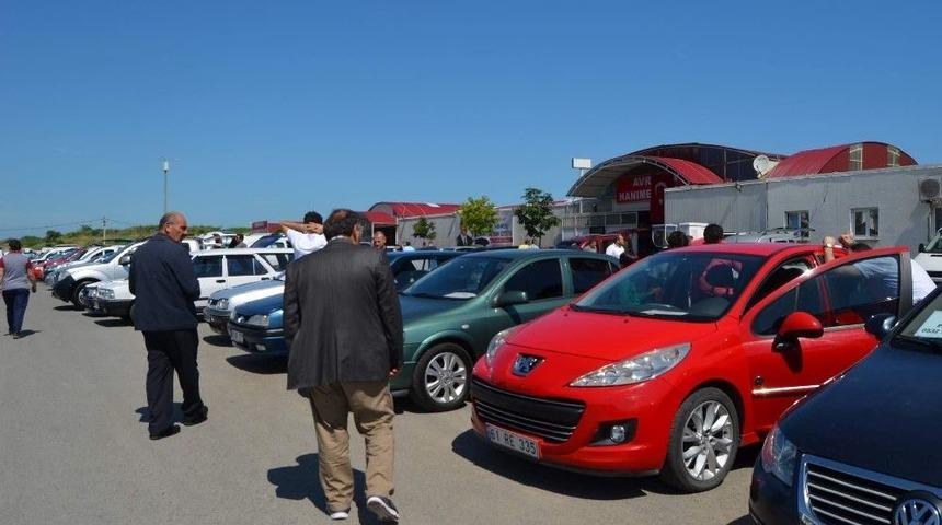 Oto Pazarında Ramazan Durgunluğu