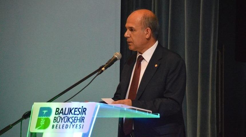 Balıkesir B&uuml;y&uuml;kşehir Belediyespor&rsquo;da G&ouml;rev B&ouml;l&uuml;m&uuml; Yapıldı