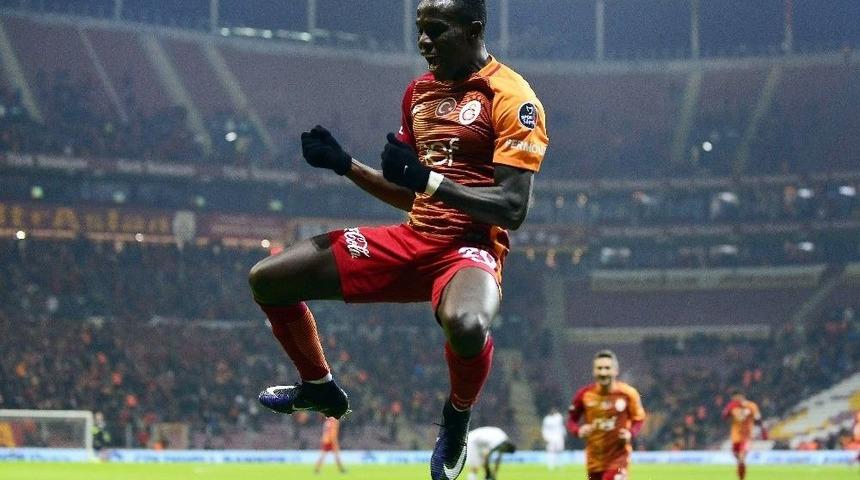 Bu Sezon Galatasaray&rsquo;ı Ligde Bruma, Kupada Podolski Sırtladı