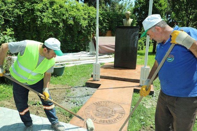 Gazi Park’ında Yenileme Çalışması