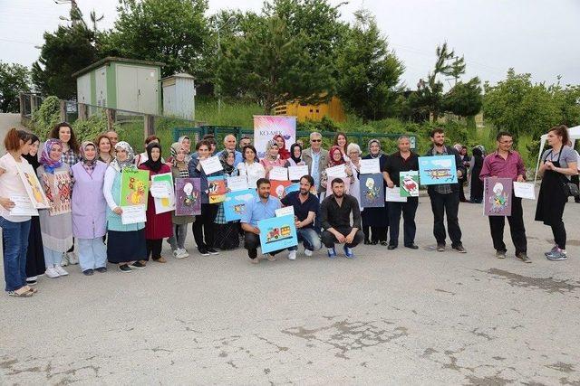 Ko-mek Eğitmenleri Bizimköy’e Renk Kattı