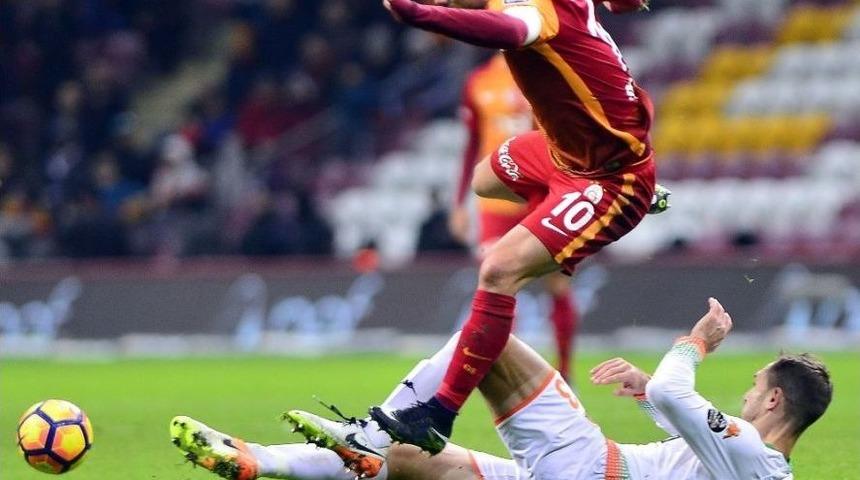 S&uuml;per Lig&rsquo;in Asist Kralı: &lsquo;wesley Sneijder&rsquo;