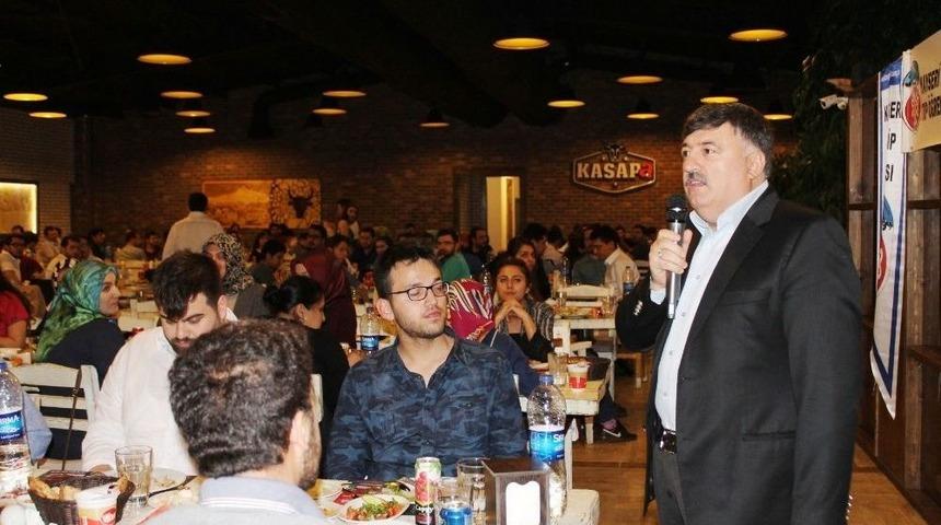 Doktorlar, Kayseri Tabip Odası&rsquo;nın Geleneksel İftar Yemeği&rsquo;nde Bir Araya Geldi