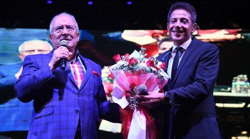 Mersin&rsquo;de Ramazan Etkinlikleri Mustafa Yıldızdoğan&rsquo;ın Konseri İle Devam Etti