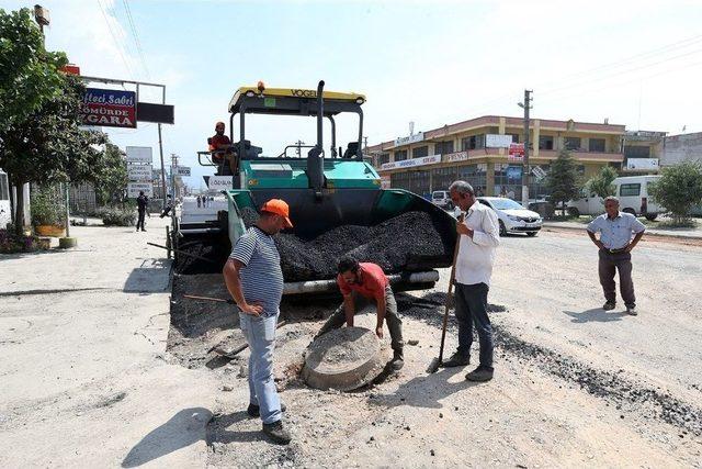 Erenler Modern Sanayinde Asfalt Çalışmaları Sürüyor