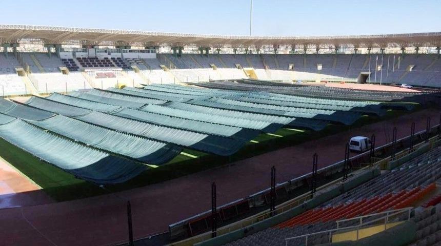 Stadın &Ccedil;imleri Sıcağa Karşı Korumaya Alındı