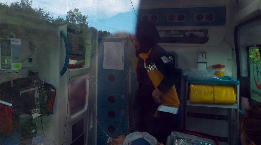 Yere D&uuml;şen T&uuml;feğin Ateş Alması Sonucu Vuruldu