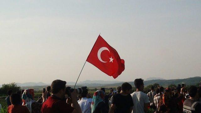 Osmaniye’de Türk Yıldızları Gösterilerini Sergiledi
