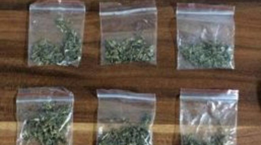 Zonguldak&rsquo;ta Uyuşturucu Madde Satan Şahıs Tutuklandı