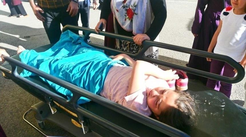 İki Grubun Kavgasında, Olayla İlgisi Olmayan Kız &Ccedil;ocuğu Vuruldu