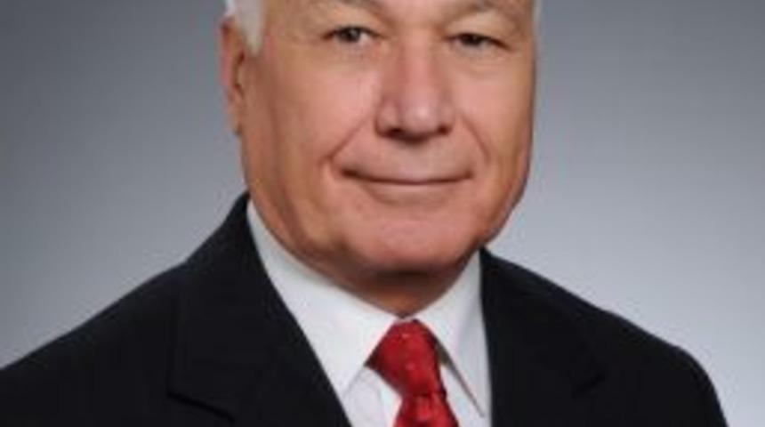 Kumbur; "&ccedil;evre Sorunu, T&uuml;m Canlıları Olumsuz Y&ouml;nde Etkilemektedir"