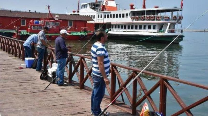 İzmir Kordon Boyunda Kirlilik