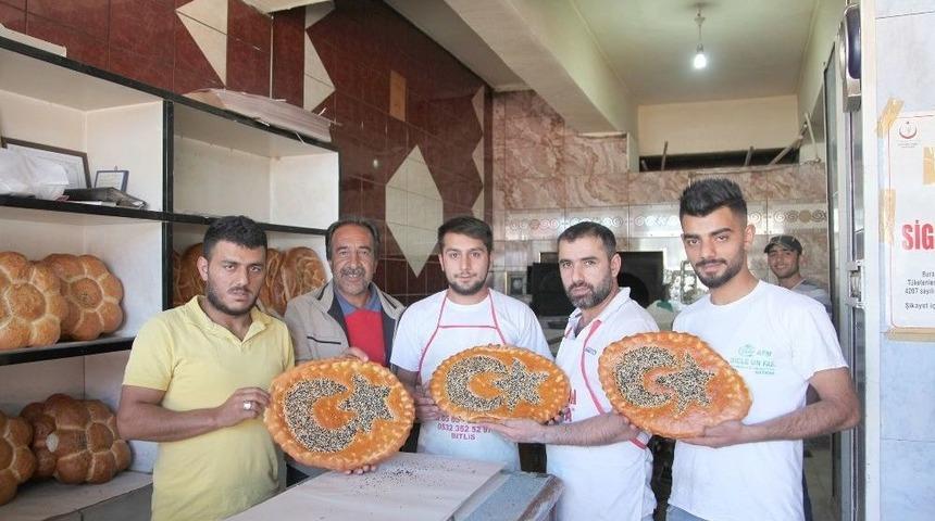 Ay Yıldızlı &Ccedil;&ouml;reklere Yoğun İlgi