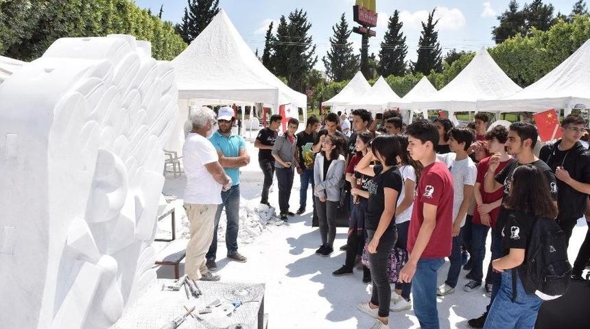 Geleceğin Sanat&ccedil;ıları Heykel Sempozyumunda
