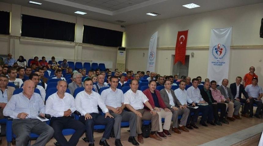 Şahin, Gen&ccedil;lik Ve Spor &Ccedil;alışmalarını Değerlendirdi