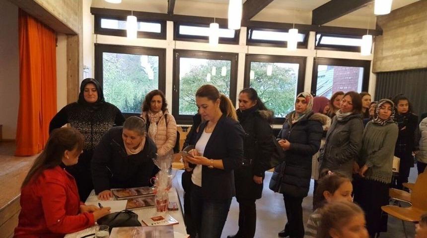 "balıkesirin En &Ouml;zel Tatları" Hamburg&rsquo;ta Tanıtıldı