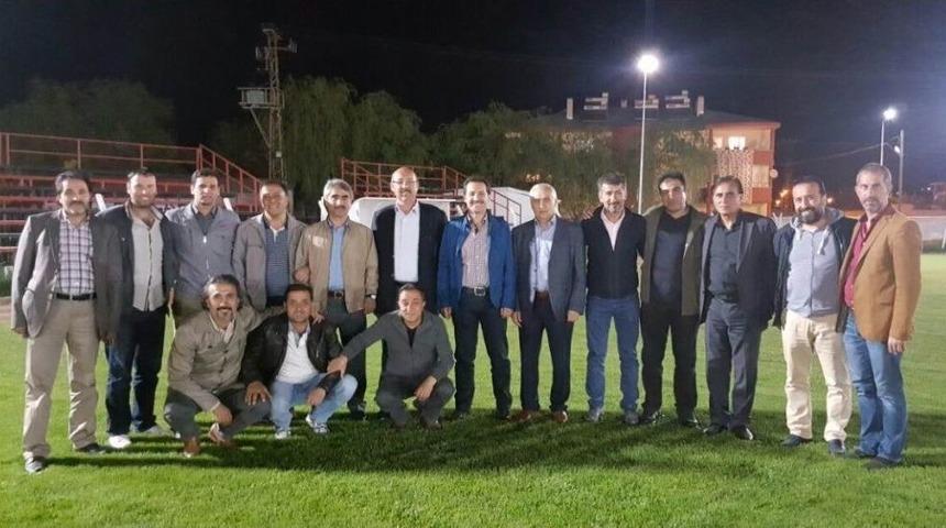 Basın Mensuplarından Van B&uuml;y&uuml;kşehir Belediyespor Y&ouml;netimine Hayırlı Olsun Ziyareti